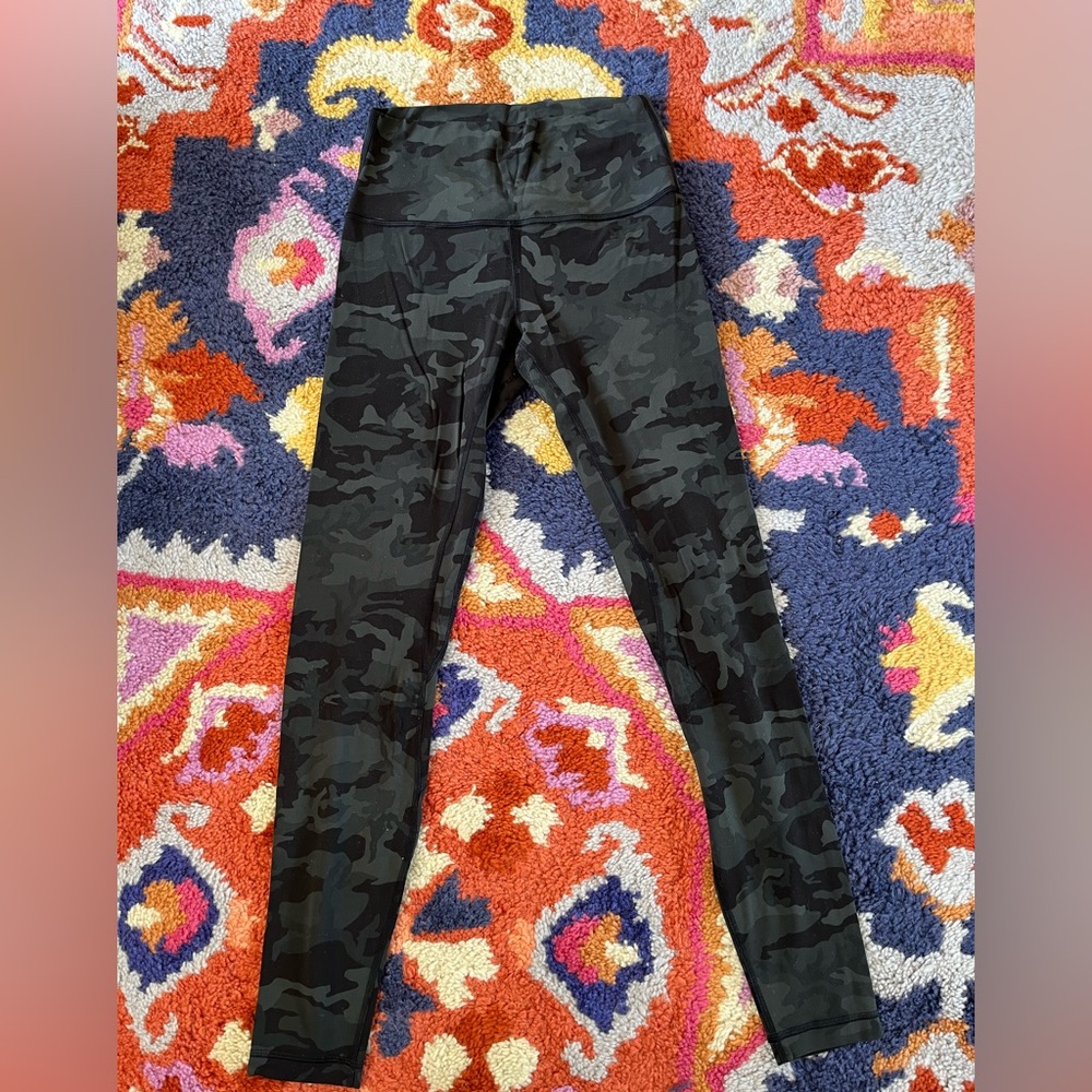 Camo print Lululemon align leggings